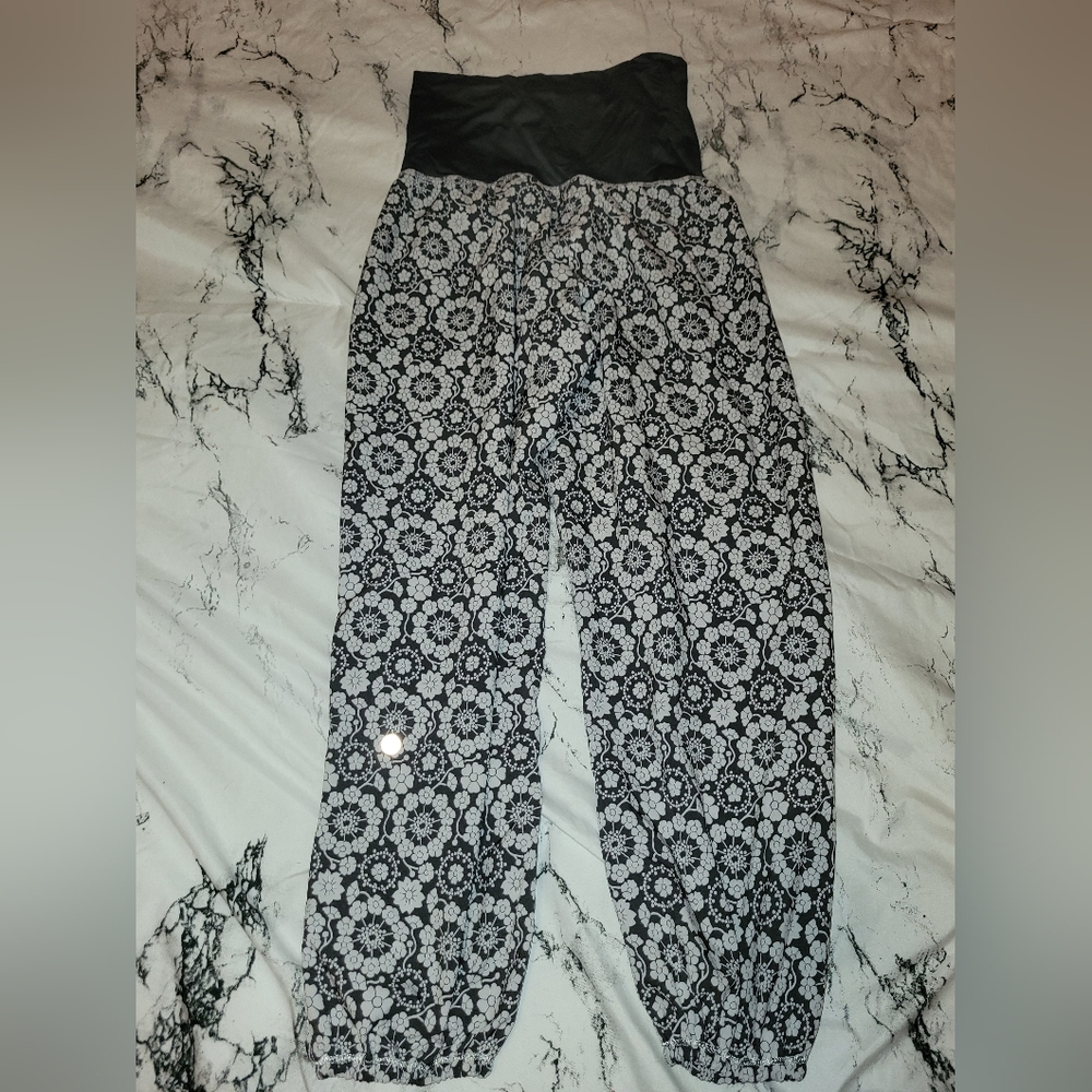 Lululemon Om Pant Twiggy Printed Nimbus Soot Ligh… - image 2